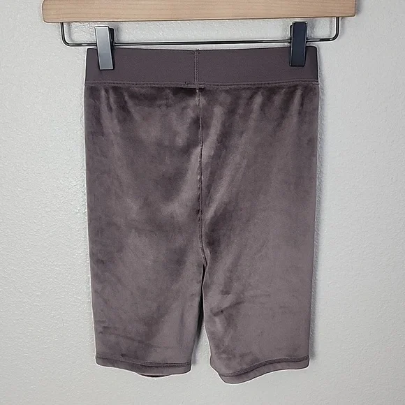 SKIMS Brown Velour Biker Shorts - Picture 4 of 6